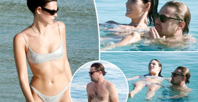 Leonardo DiCaprio et Vittoria Ceretti à la plage en bikini