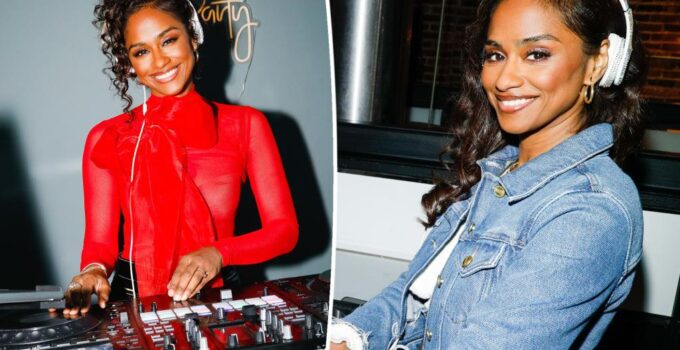 DJ Vashtie organise des fêtes pour enfants à New York.